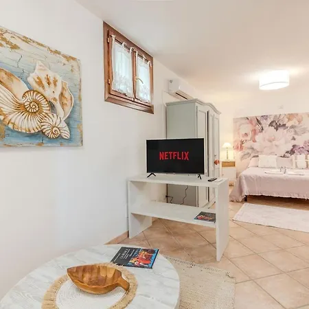 Apartment - Doccia Idromassaggio - Giardino Privato Olbia